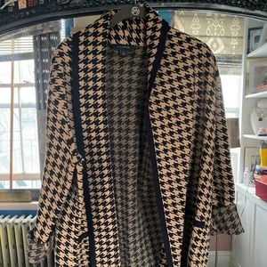 ann taylor houndstooth coatigan